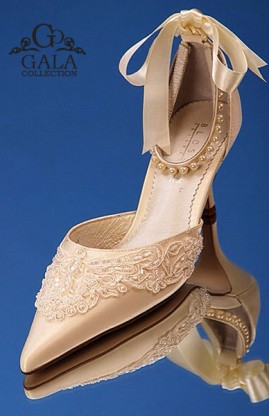 Перламутровые туфли для невесты